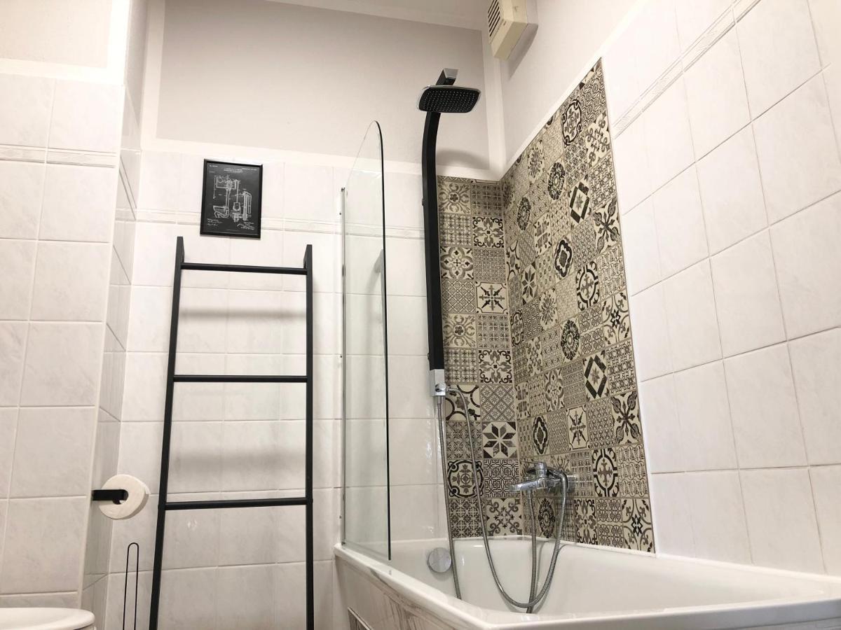 Lovely City-Apartment*Tiefgarage,Zentrum,Btu* كوتبوس المظهر الخارجي الصورة